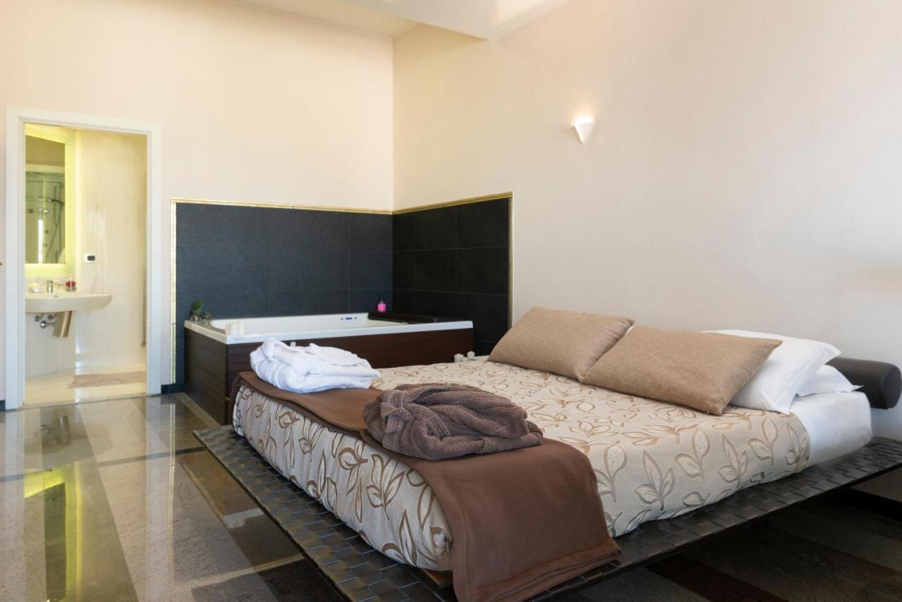 Hotel Residence Imperial Misano Adriatico Kültér fotó