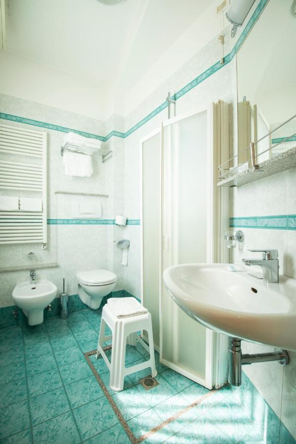 Hotel Residence Imperial Misano Adriatico Kültér fotó