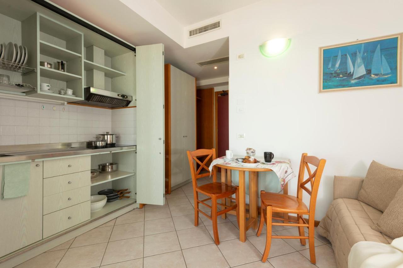 Hotel Residence Imperial Misano Adriatico Kültér fotó