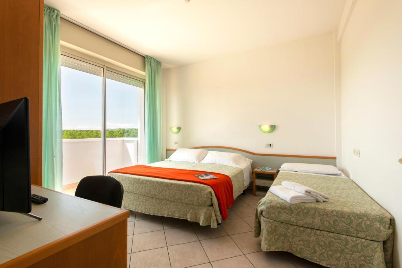 Hotel Residence Imperial Misano Adriatico Kültér fotó